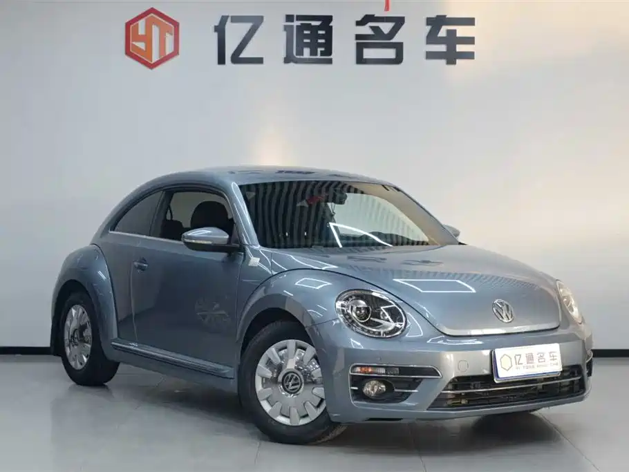 Volkswagen Beetle 2018 180TSI Trend Joy Edition фото 3