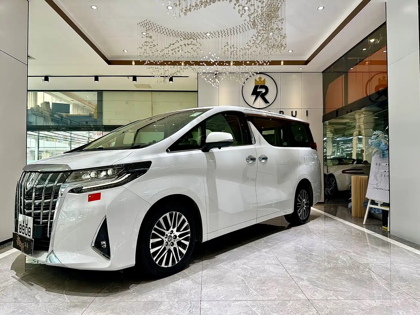 Toyota Alphard 2018 3.5L Premium