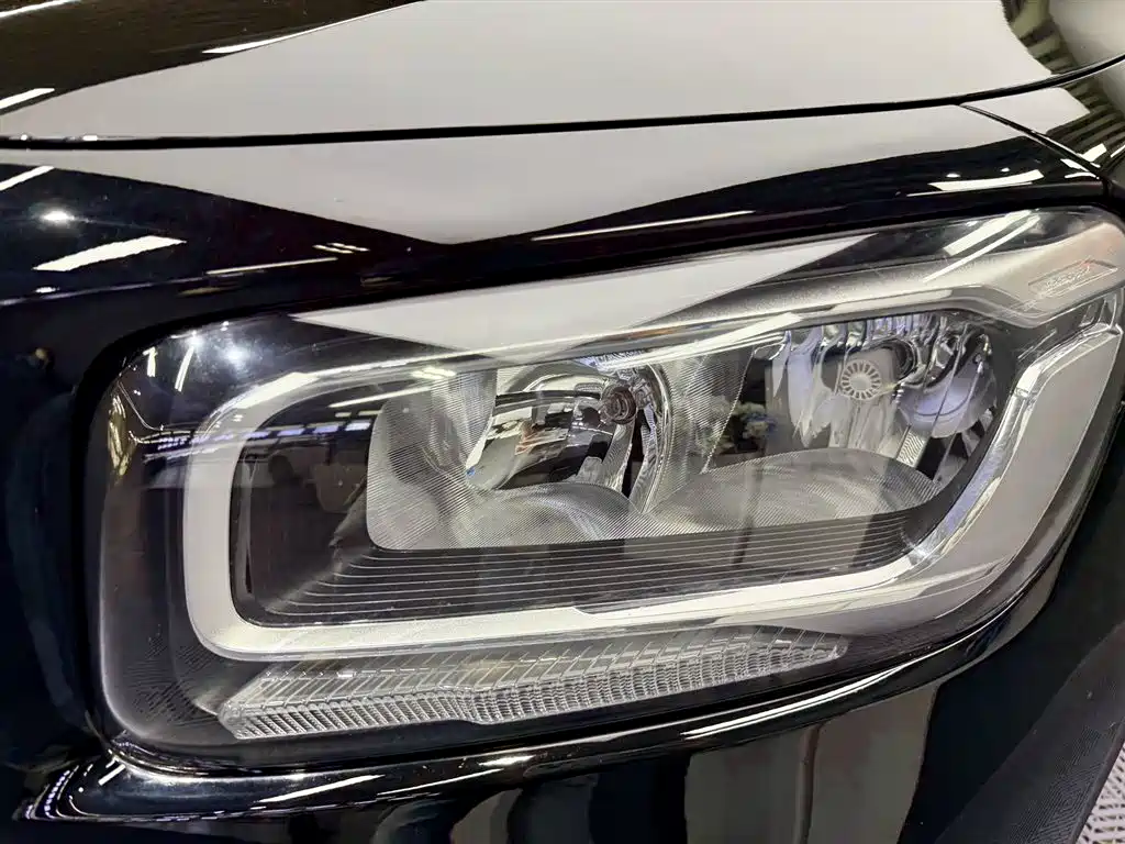 Mercedes-Benz GLB 2020 GLB 180 Dynamic фото 5