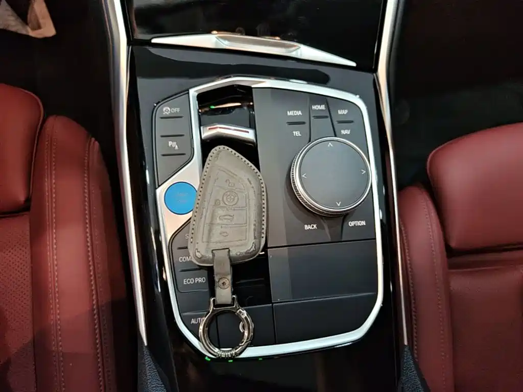 BMW i3 2024 eDrive 35 L фото 14