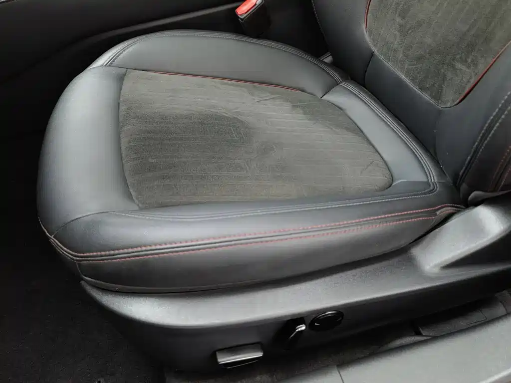 Фото 20 - Ford Mondeo