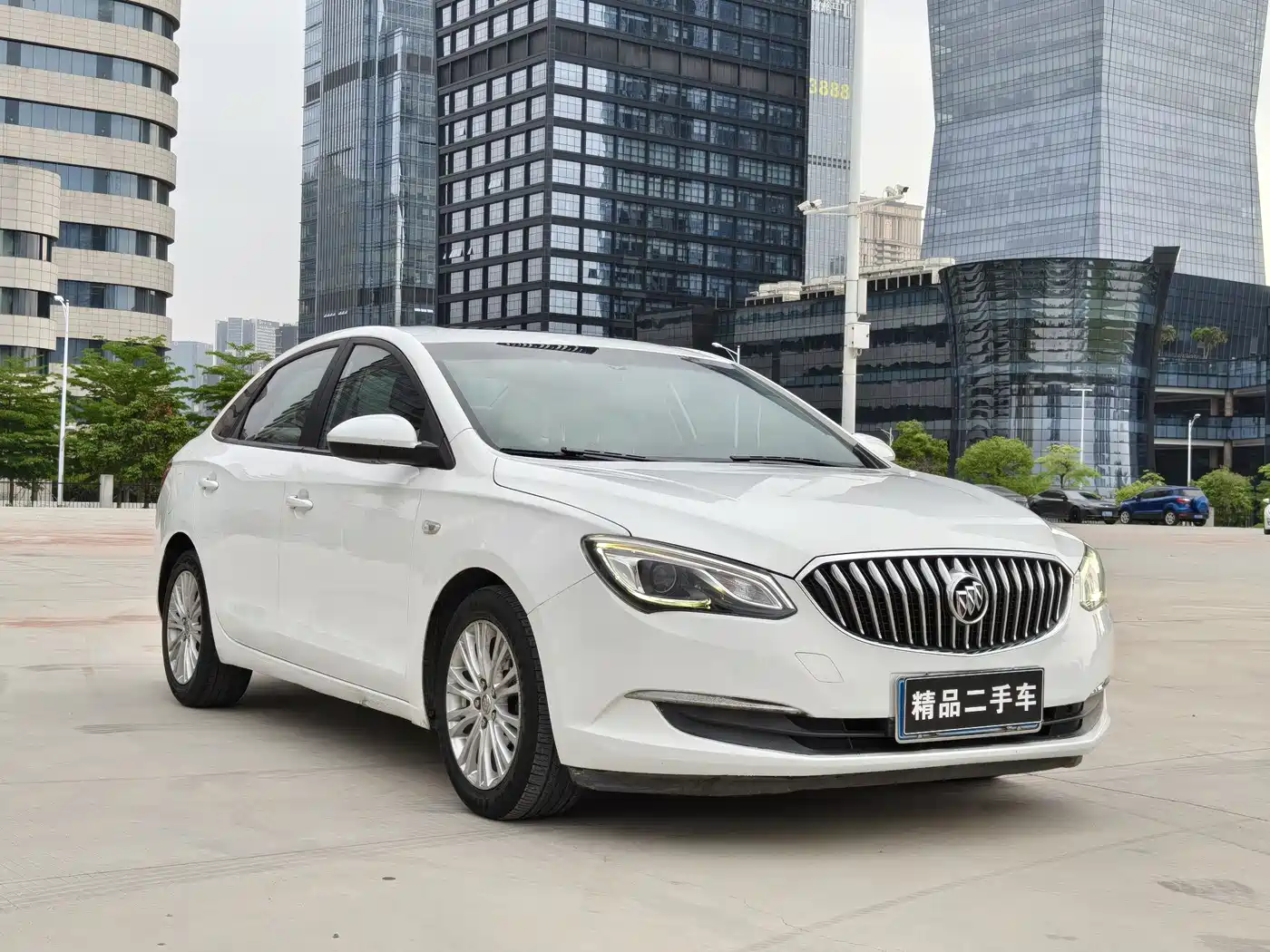 Buick Excelle 2016 15N Automatic Elite фото 3