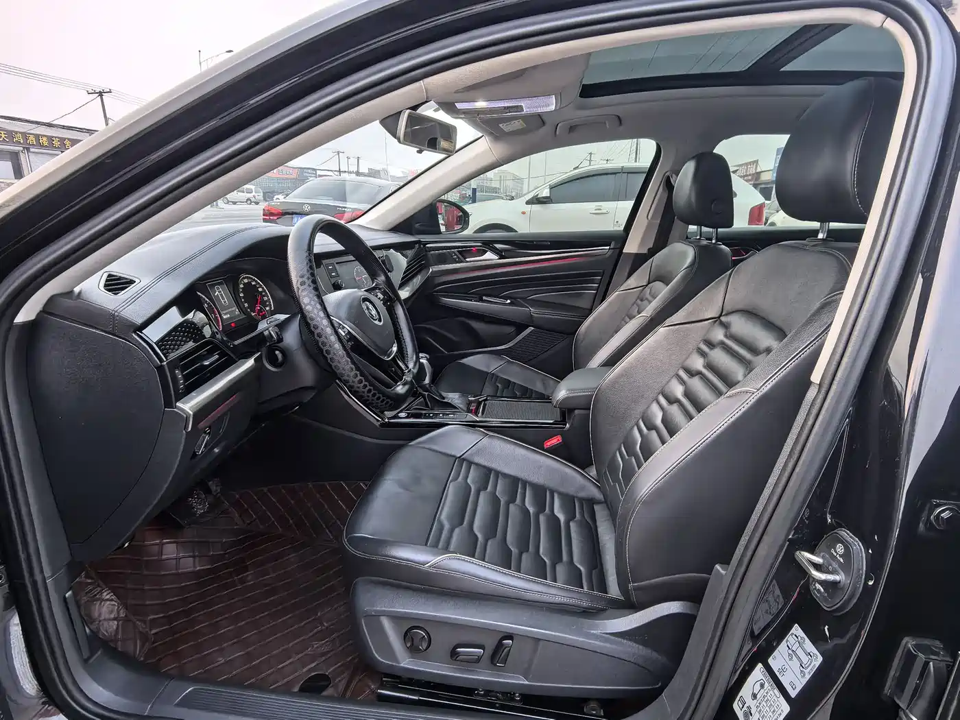 Volkswagen Passat 2019 330TSI Elite Version China VI фото 8