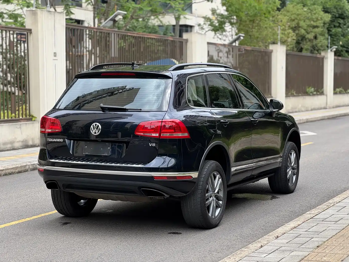 Volkswagen Touareg 2017 3.0TSI Explorer Edition фото 8
