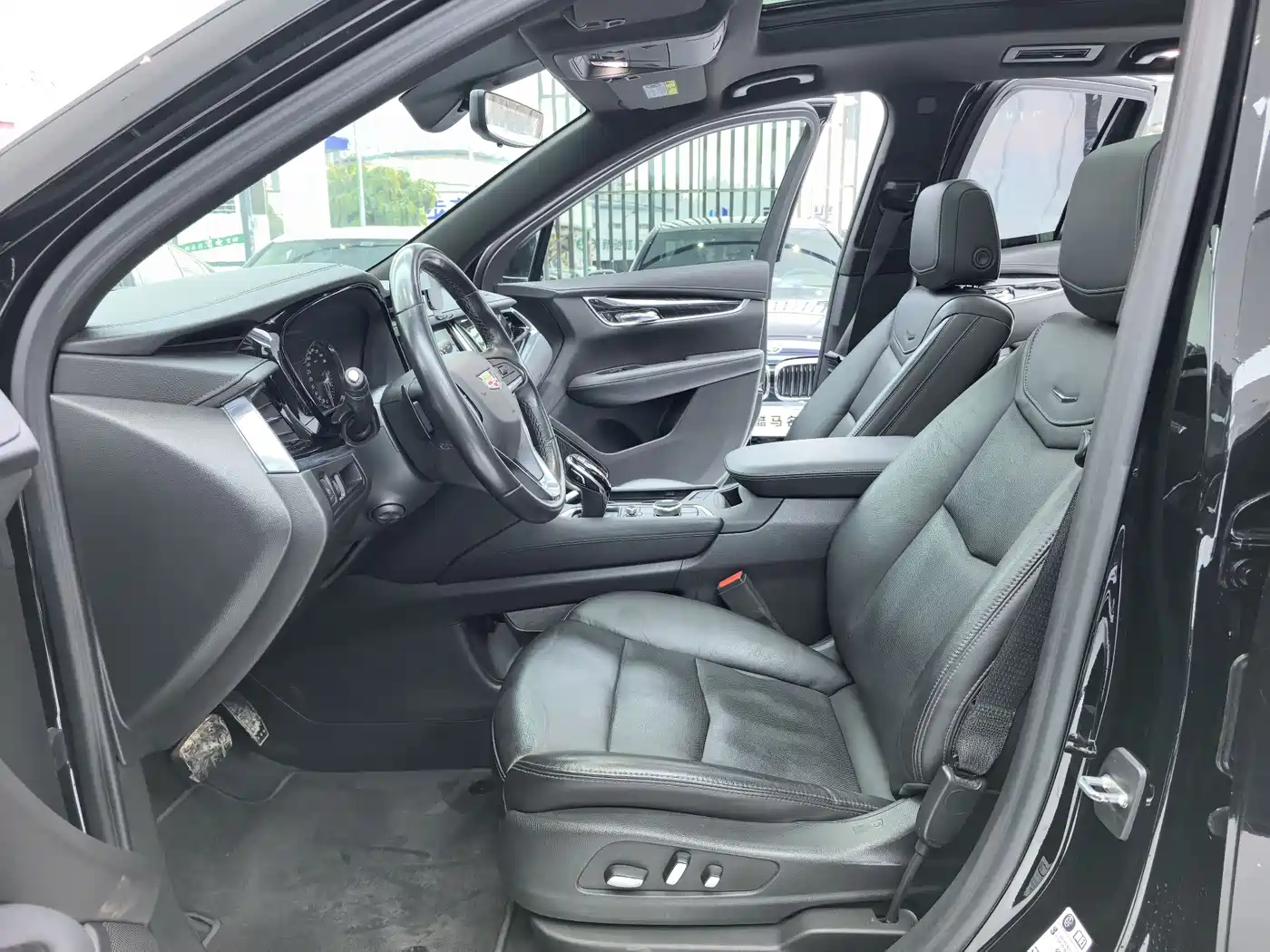 Cadillac XT6 2020 28T 6-Seater 4WD Luxury Model фото 6
