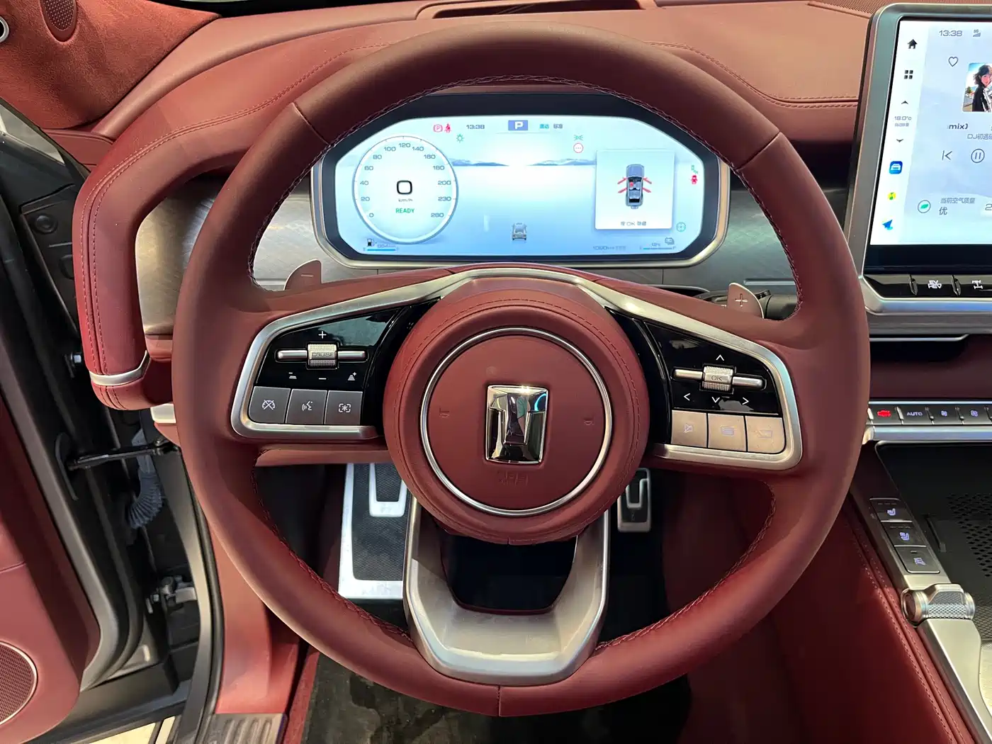 TANK TANK 700 NEW ENERGY