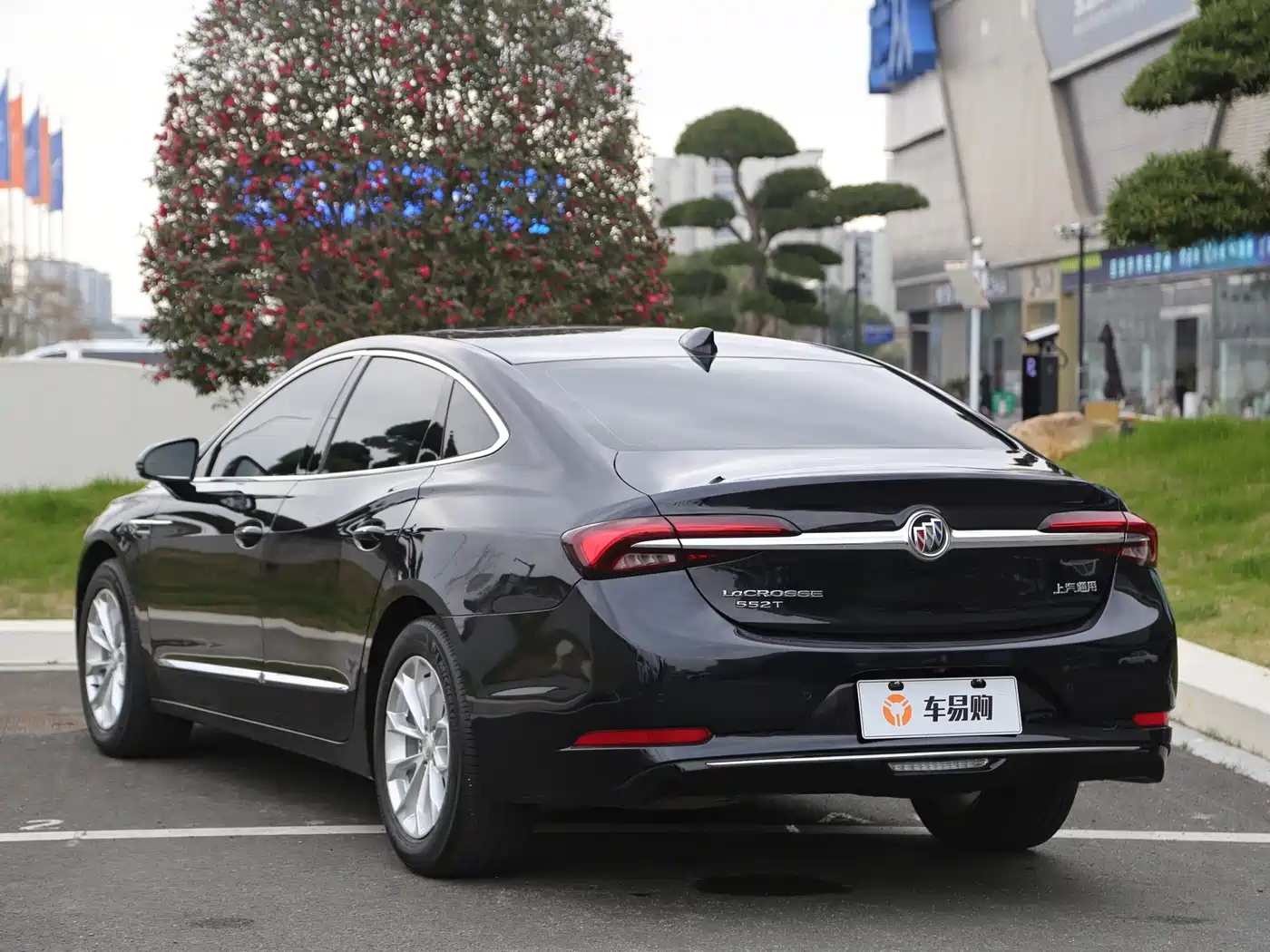 BUICK LACROSSE