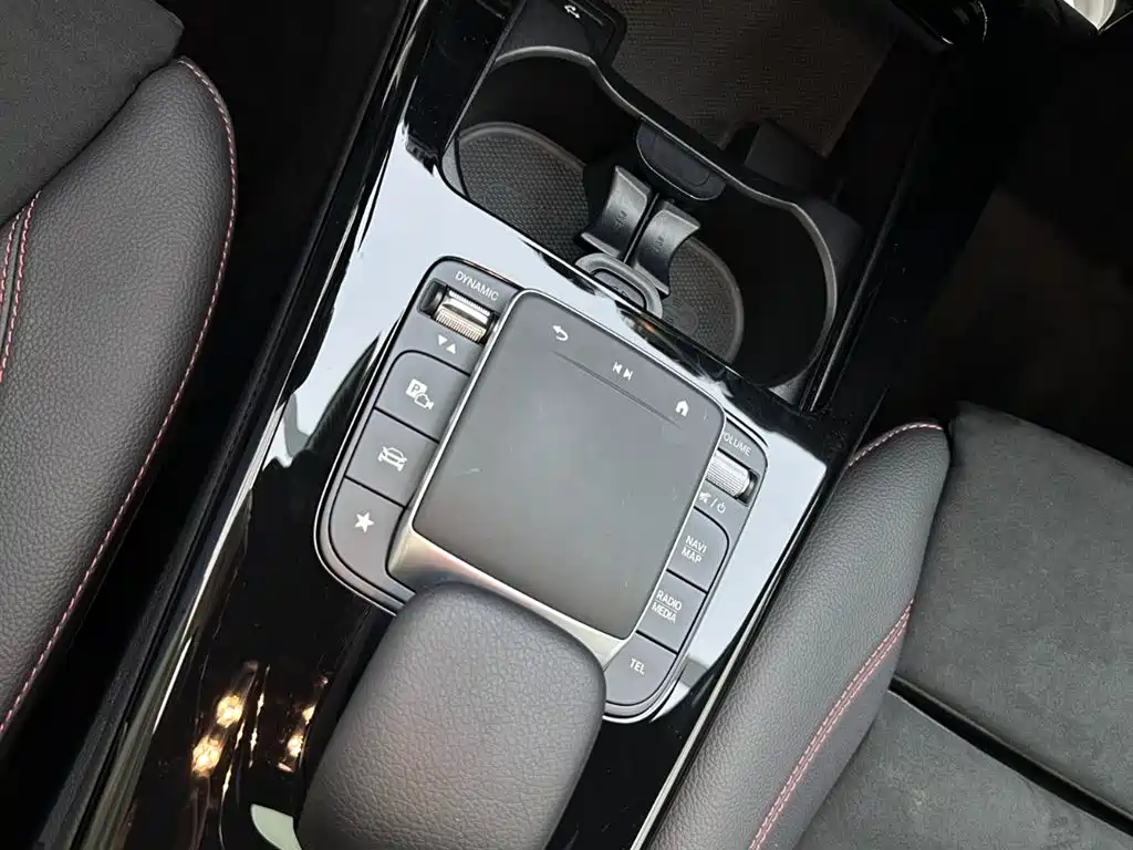 MERCEDES-BENZ CLASS A