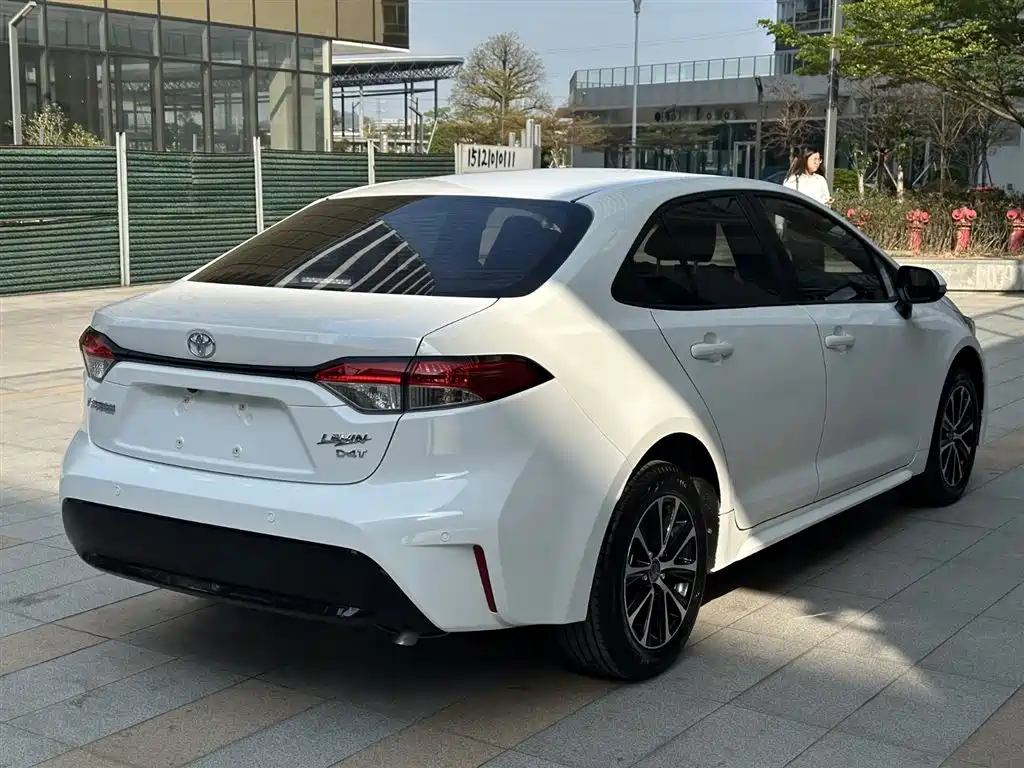 TOYOTA LEI LING