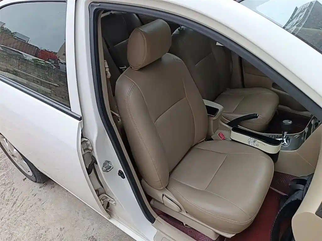 Toyota Corolla 2013 1.6L Automatic Excellence Edition фото 25