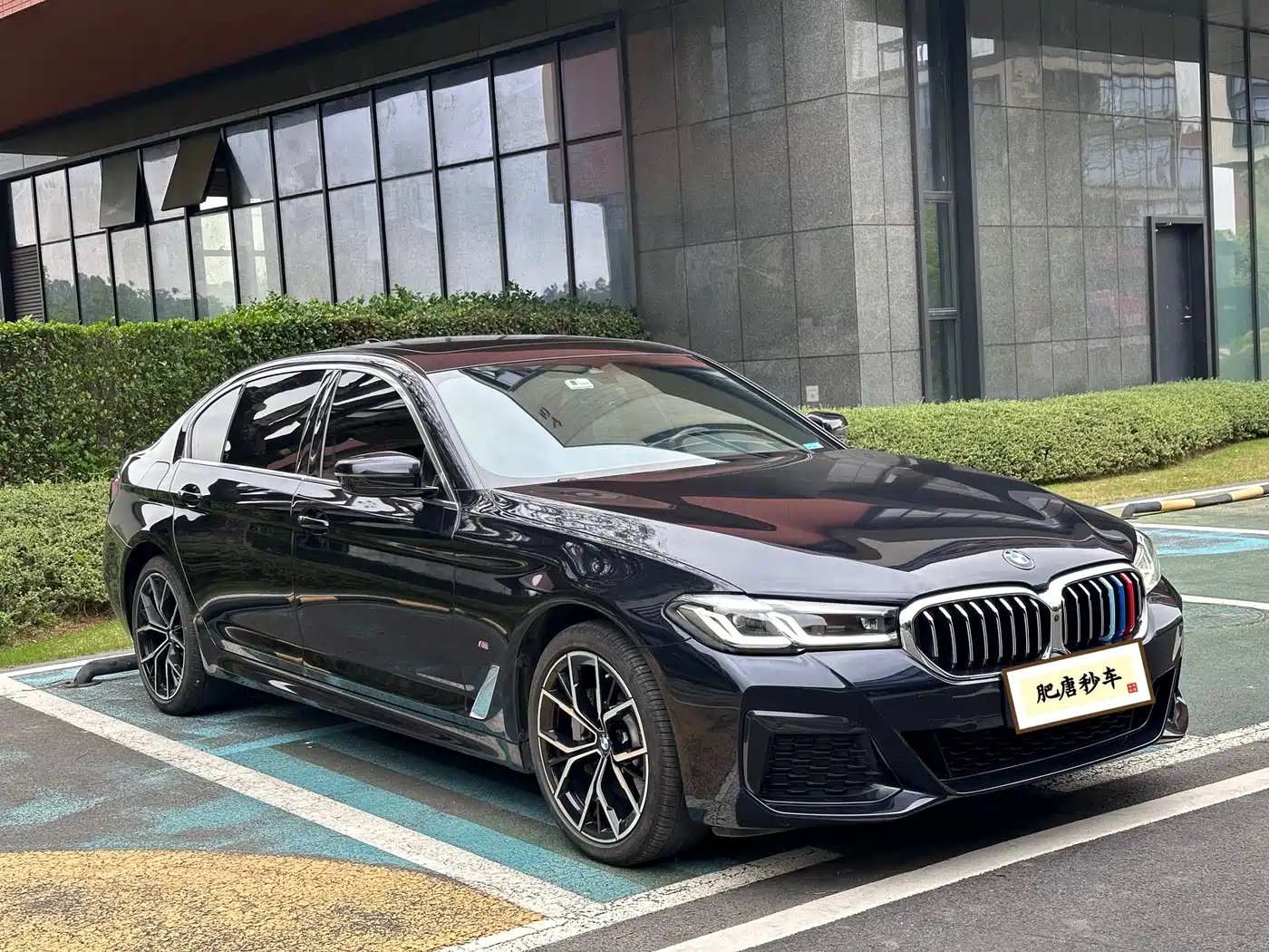 BMW 5 Series 2022 Model Third Facelift 530Li Premium M Sport Package фото 6