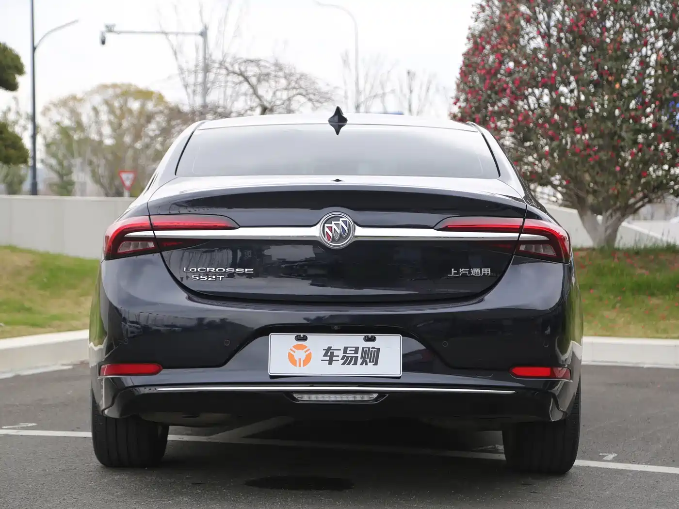 BUICK LACROSSE