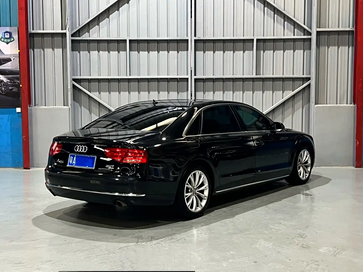 Audi A8 2012 A8L 50 TFSI quattro Premium фото 7