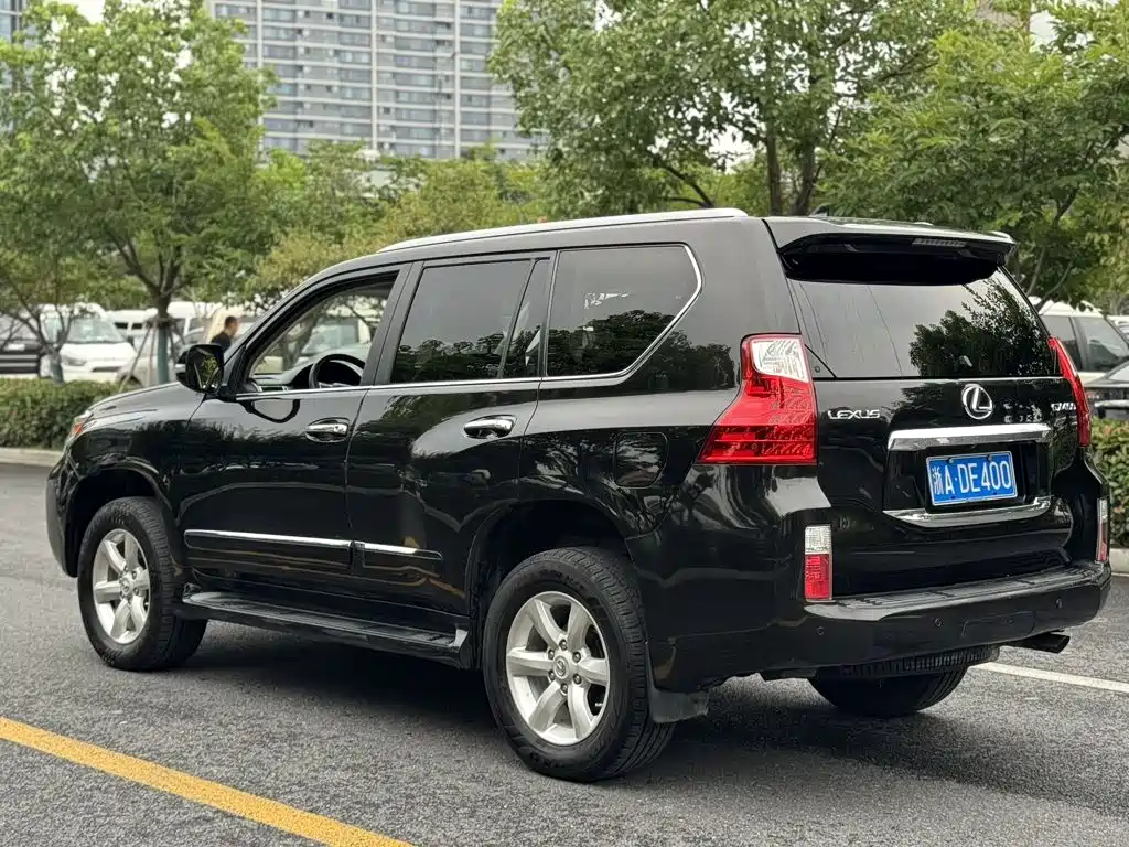 Фото 6 - Lexus GX