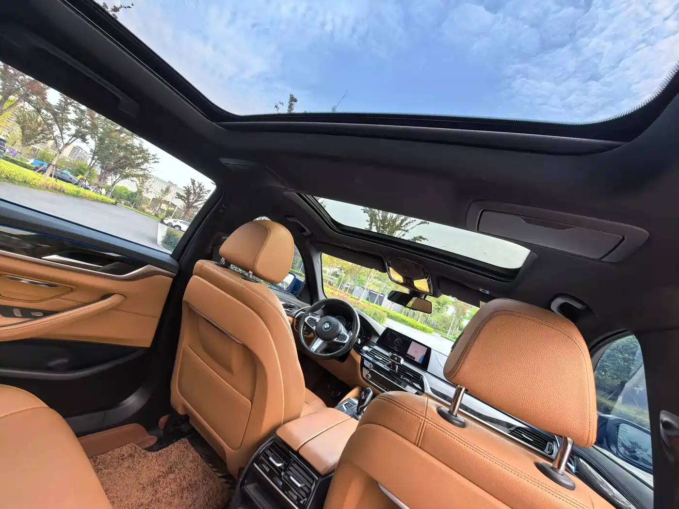BMW 5 Series 2019 530Li Leading M Sport Package фото 14