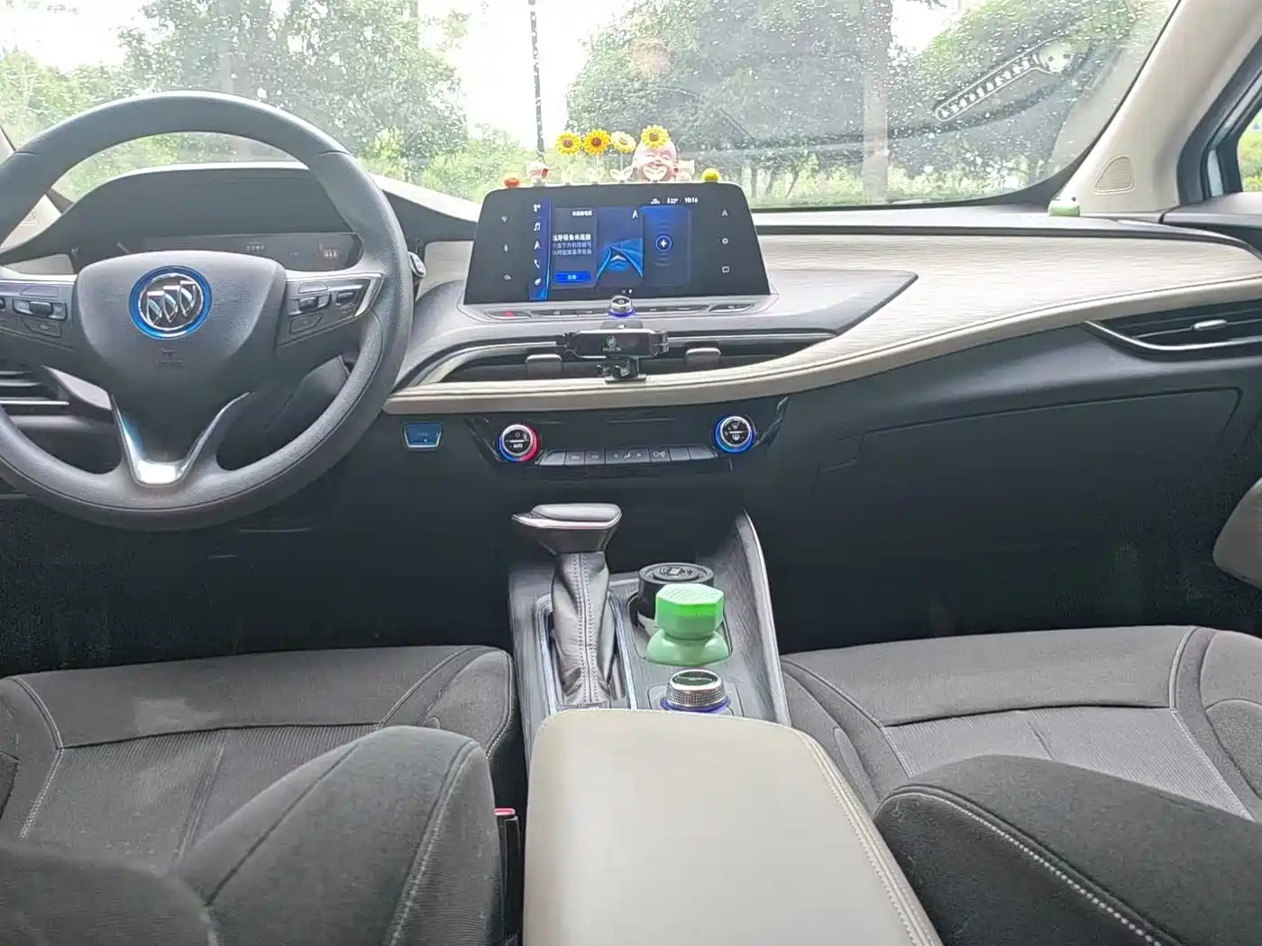 Buick Velite 6 2020 Plug-in Hybrid Connected Fashion Edition фото 5