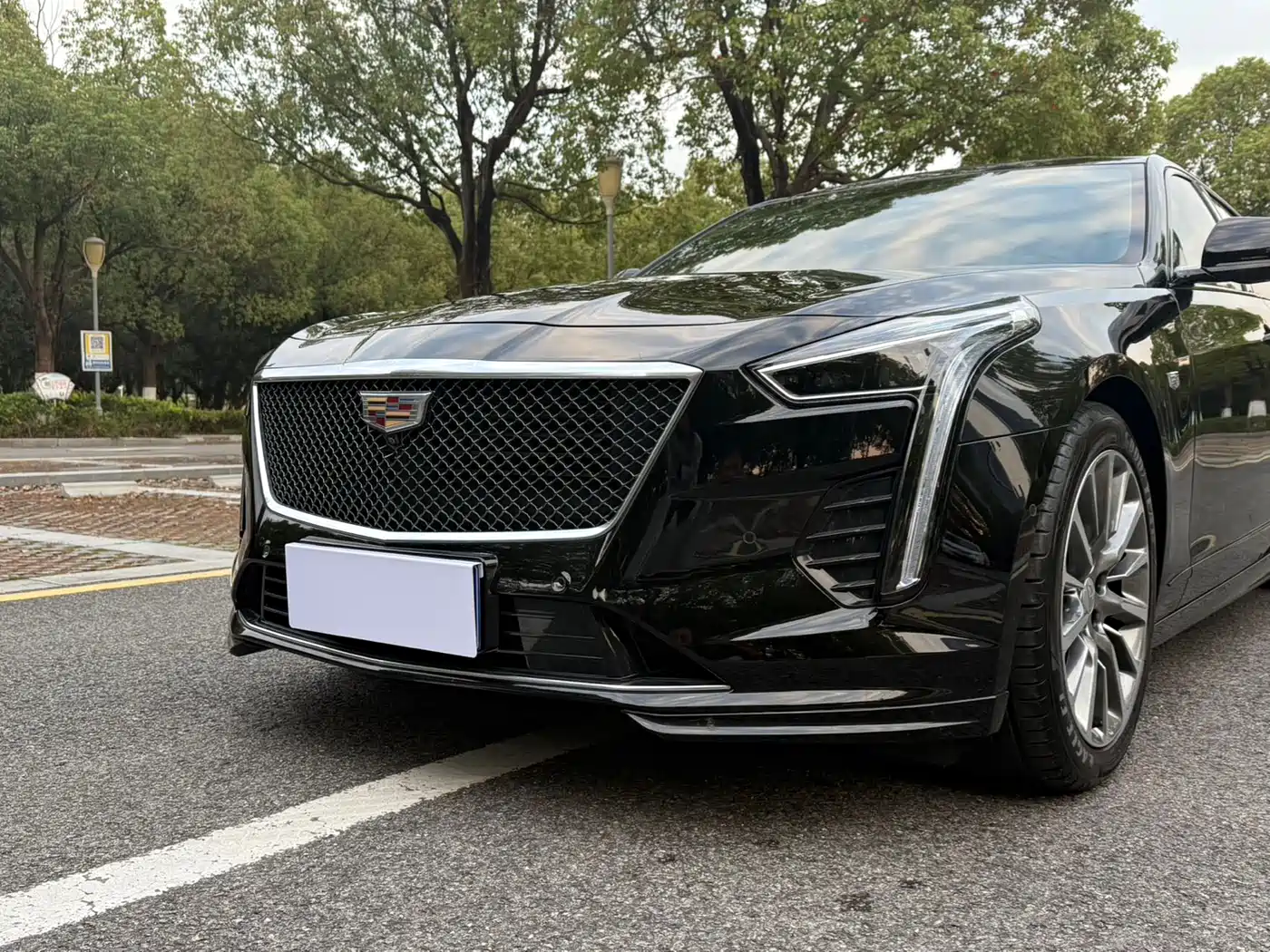 CADILLAC CT6