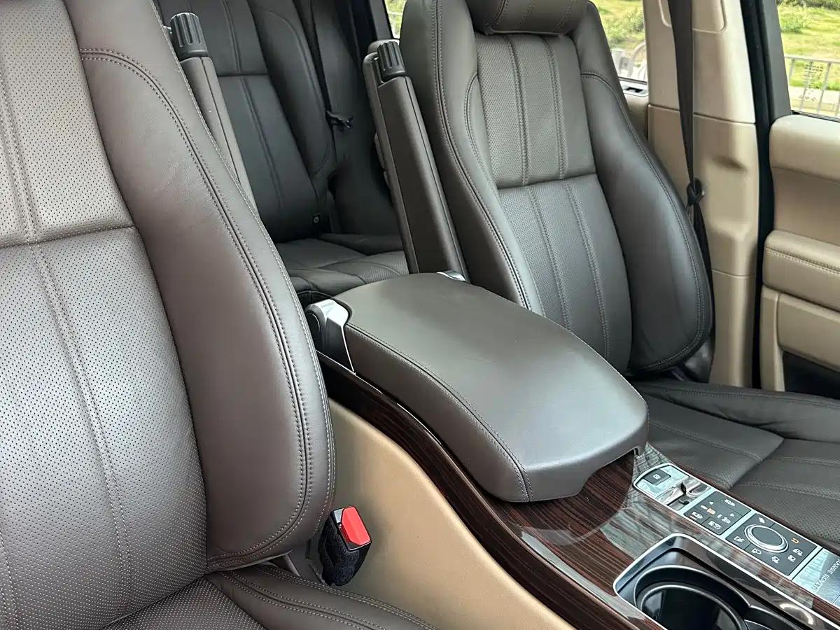 Land Rover Range Rover 2017 3.0 SC V6 Vogue фото 14
