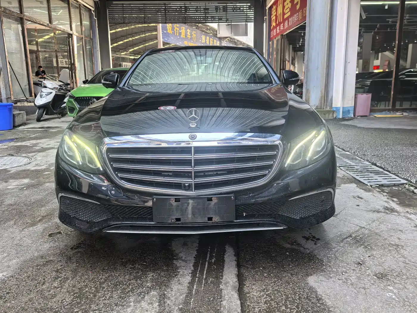 Mercedes-Benz E-Class 2019 E 300 L Fashion фото 2