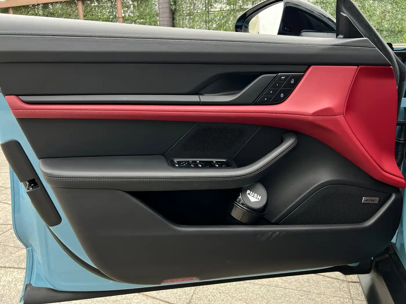 Porsche Taycan 2022 Taycan фото 22