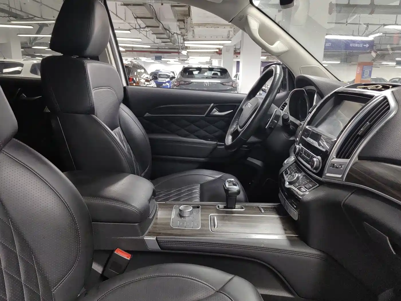 Photo 12 - Haval H9