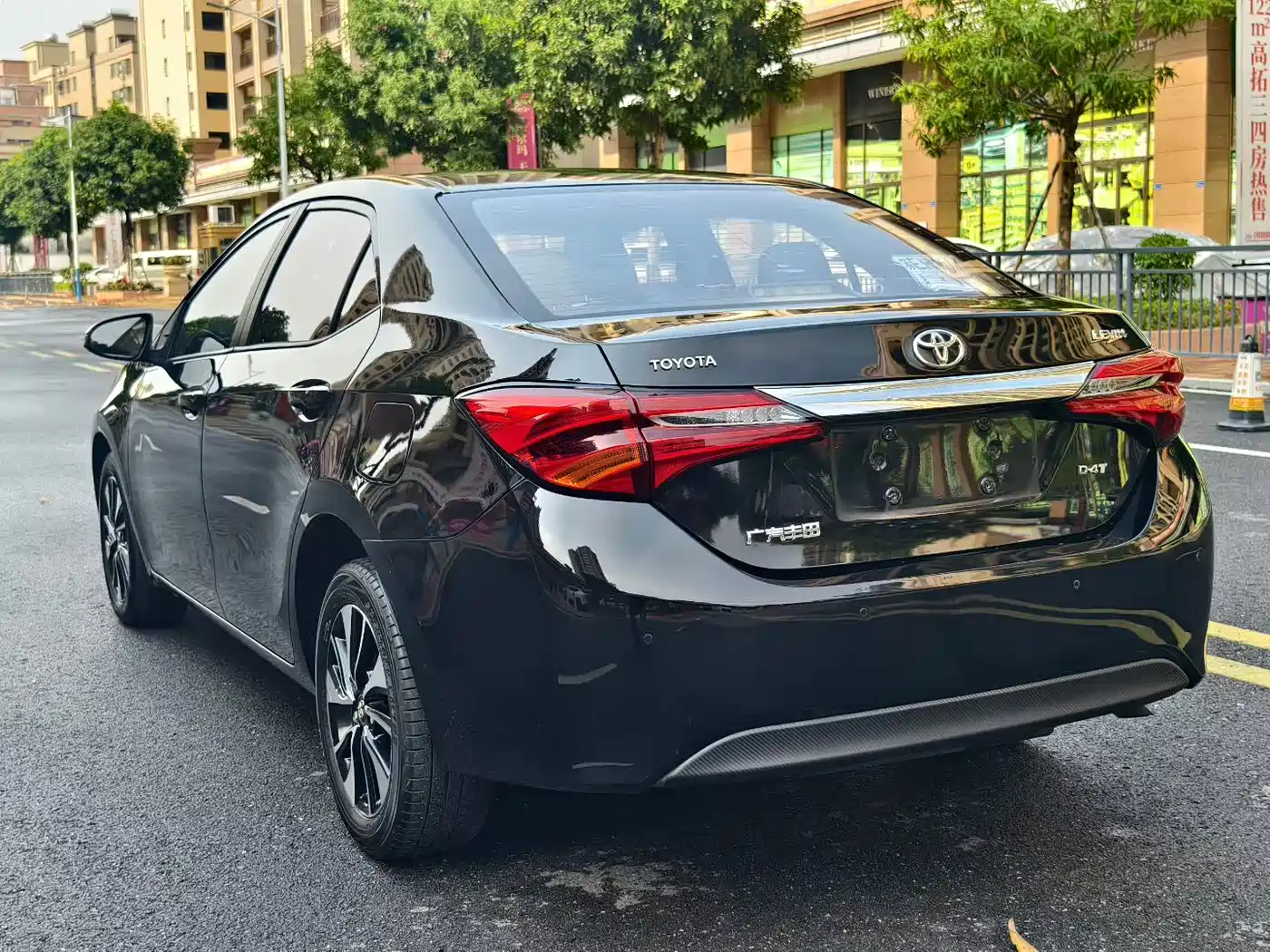 Toyota Levin 2018 185T CVT Premium Edition China V фото 7
