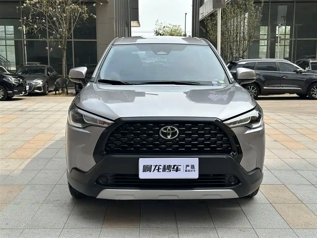 Toyota Corolla Cross 2024 2.0L Smart Hybrid Dual Engine Pioneer Edition фото 5