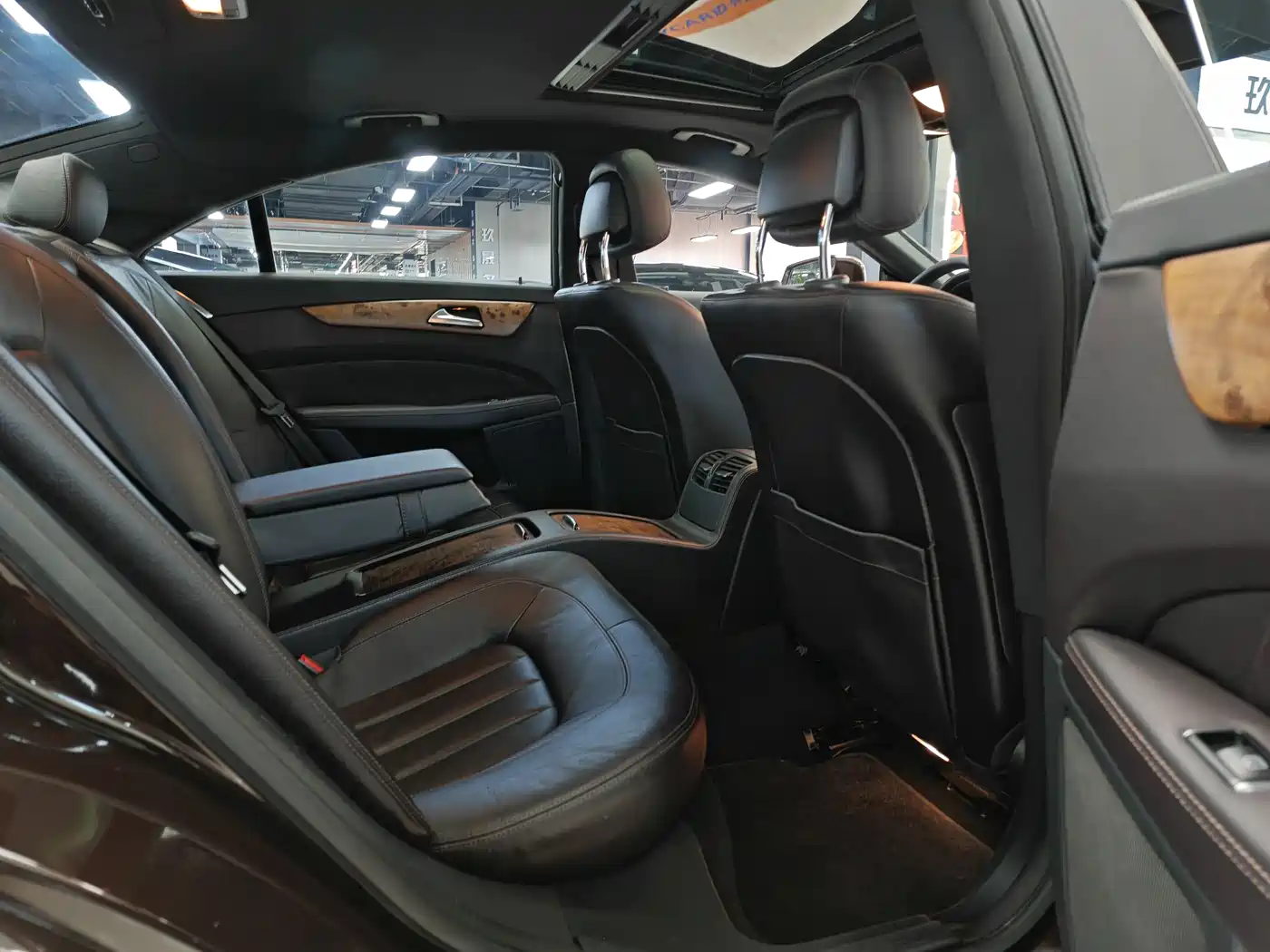 Mercedes-Benz CLS 2012 CLS 300 CGI фото 12