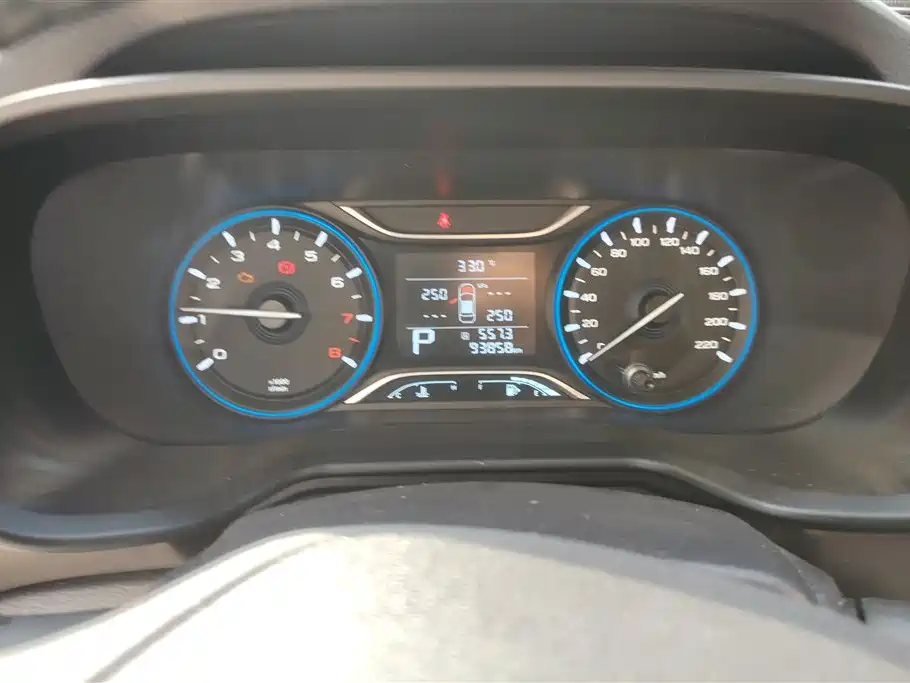 GAC Trumpchi Trumpchi GS3 2019 235T Automatic Elite Edition фото 14