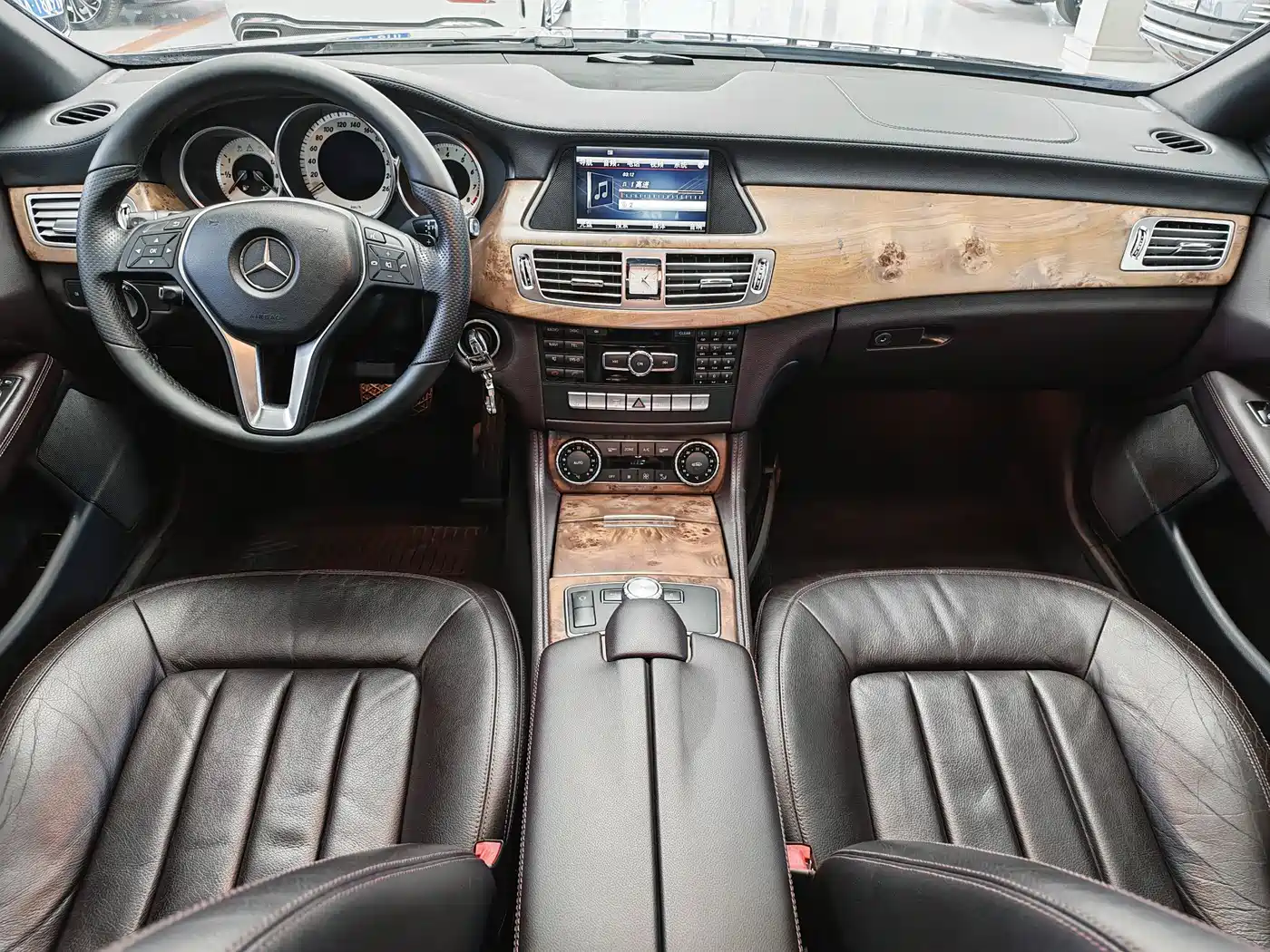 Mercedes-Benz CLS 2012 CLS 300 CGI фото 5