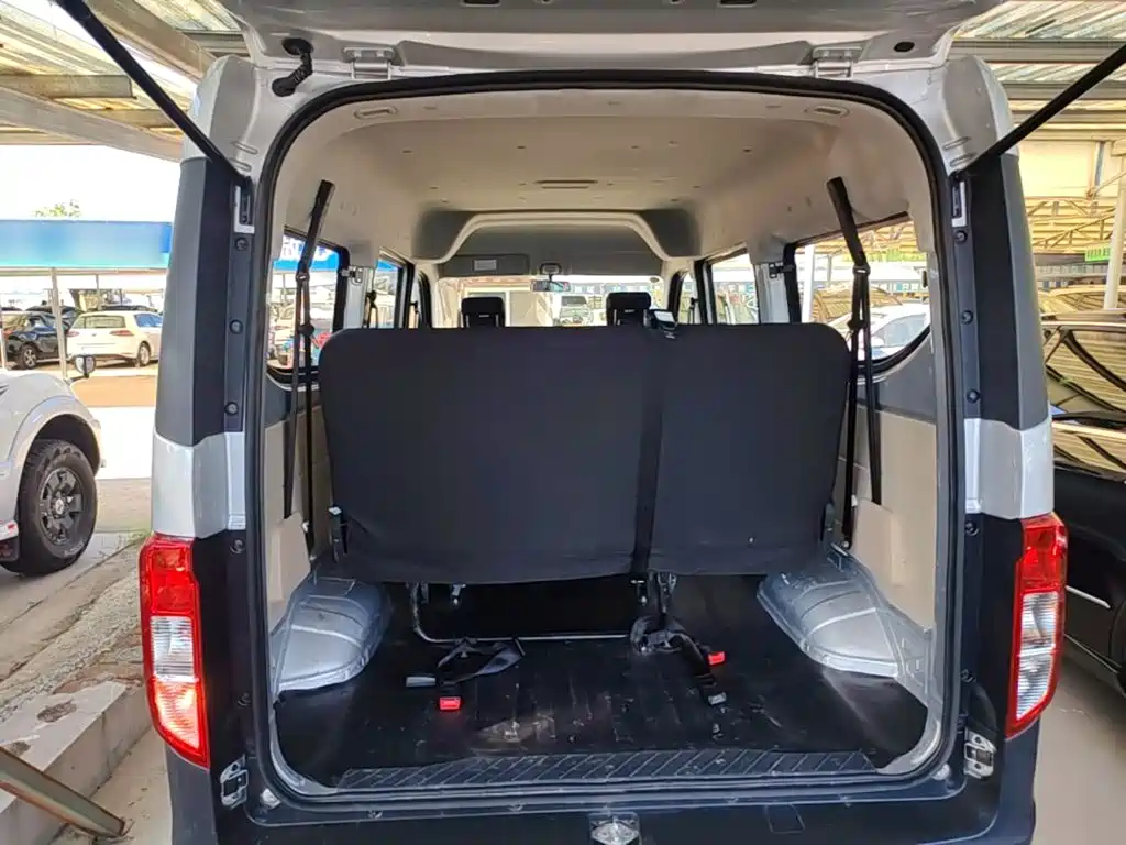 Changan Kuayue Kuayuexing V3 2024 2023 1.3L Gasoline Standard 7-seater Passenger Van