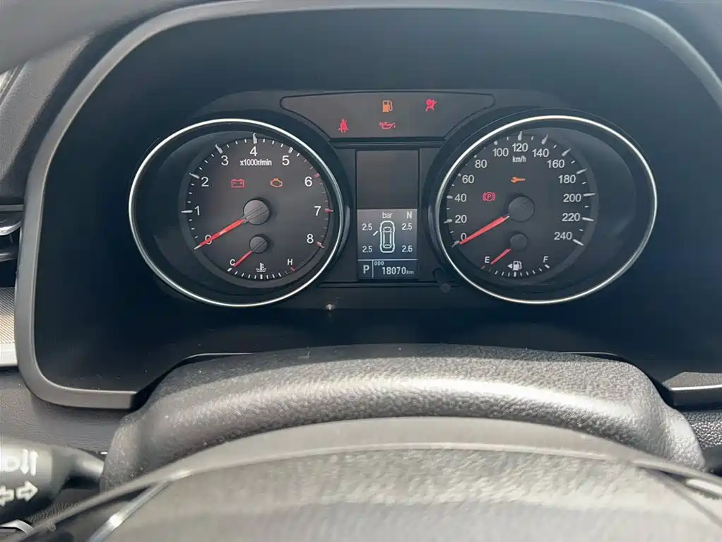 Haval M6 2021 PLUS 1.5T DCT Elite Smart Connect фото 3