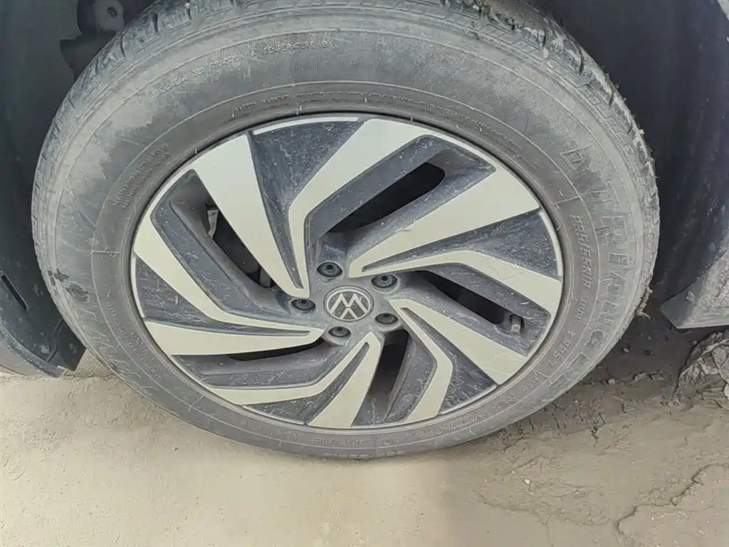 Volkswagen Tiguan L 2023 330TSI Auto 2WD Comfort Edition фото 23