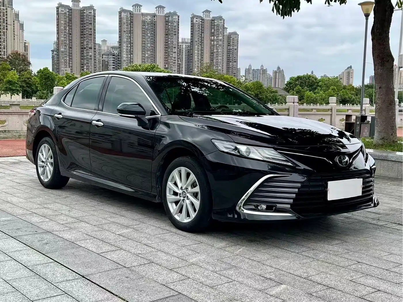 Toyota Camry 2021 2.0G Luxury Edition фото 3