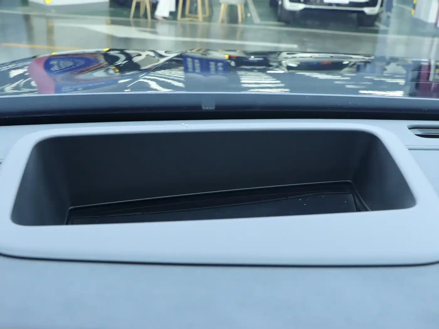 AITO Wenjie AITO M8 2025 Range Extender Max+ Edition 53.4kWh 5-seater фото 22