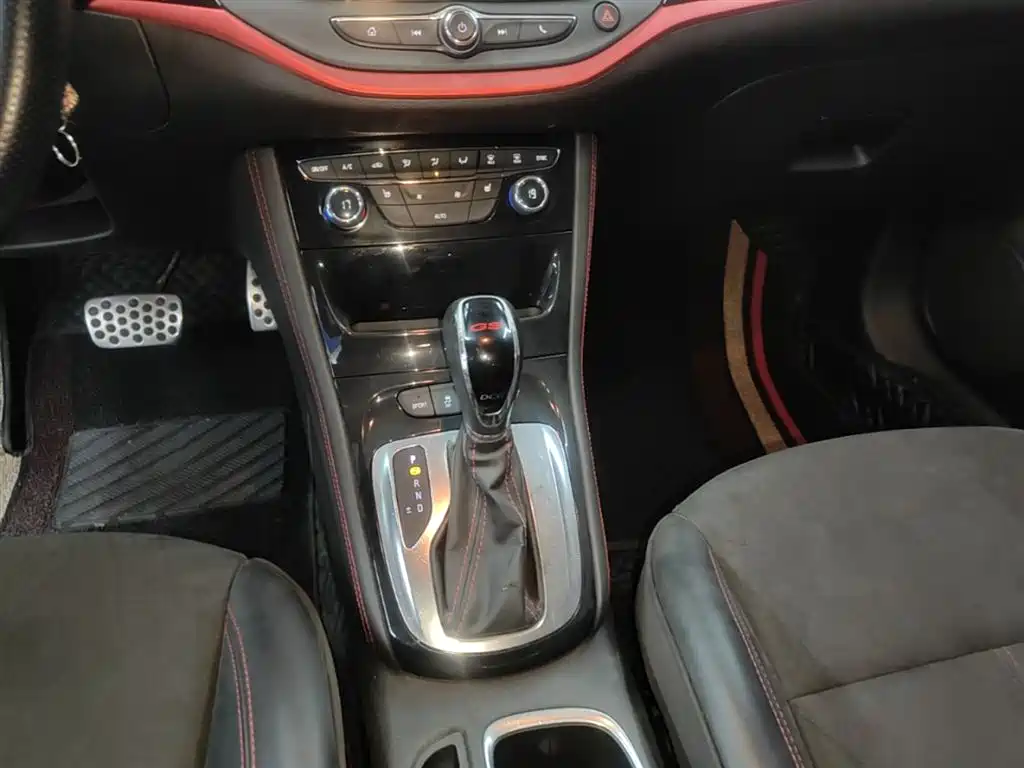 Buick Verano 2016 Hatchback GS 20T DCT Passion Sport фото 14