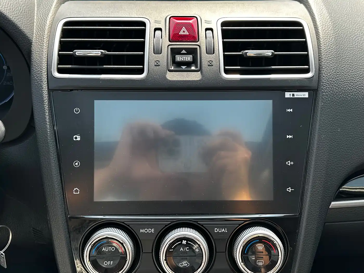Subaru Forester 2016 2.5i Luxury Navigation Edition фото 11