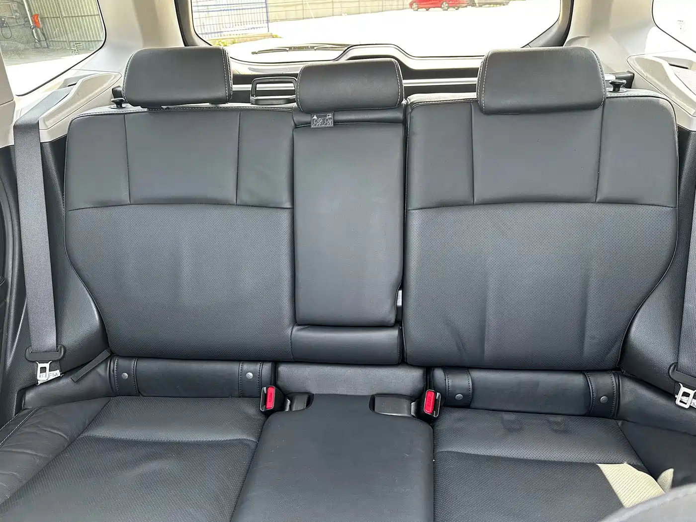 Subaru Forester 2016 2.5i Luxury Navigation Edition фото 17