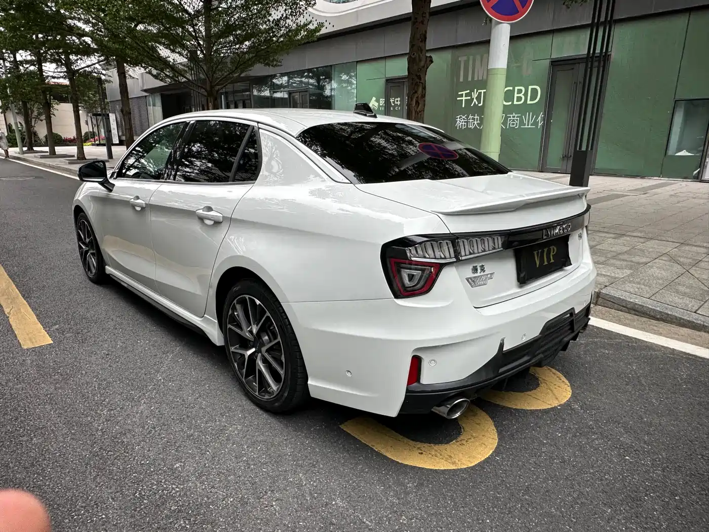 Lynk & Co 03 2018 1.5TD DCT Power Pro Version China V фото 15