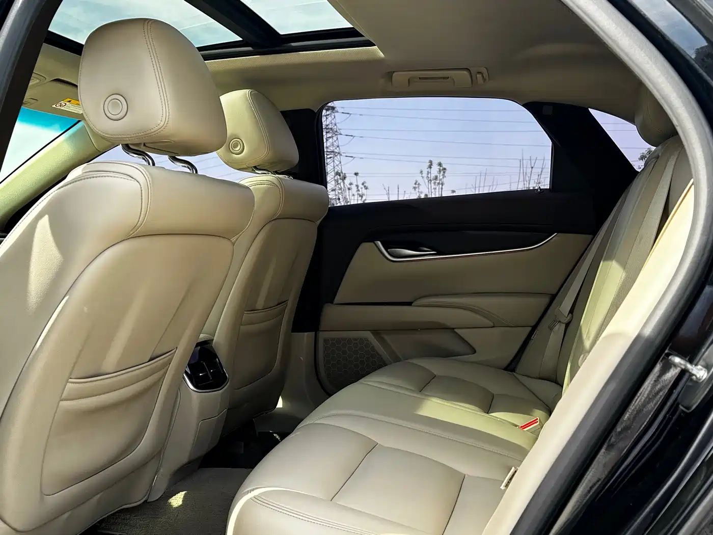 Cadillac XTS 2017 28T Technology фото 16