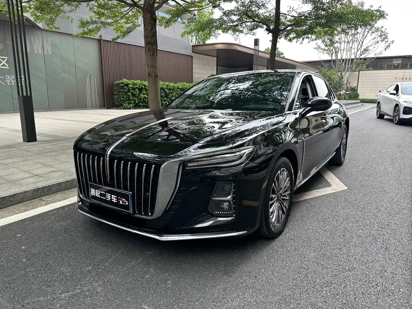 Hongqi H5 2023 1.5T DCT Smart Connect Flag Rhythm