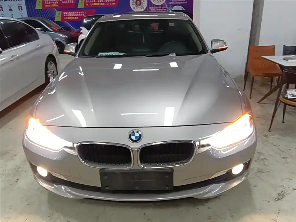 BMW 3 Series 2017 320Li Fashion фото 3
