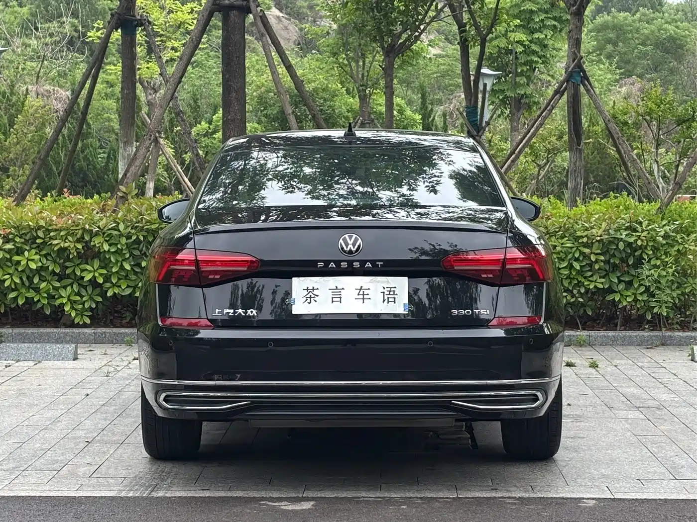 Volkswagen Passat 2021 Model 330TSI Elite Edition фото 5