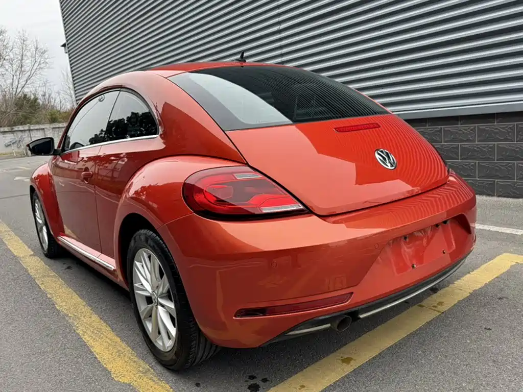Volkswagen Beetle 2019 2018 180TSI Trend Joy Edition