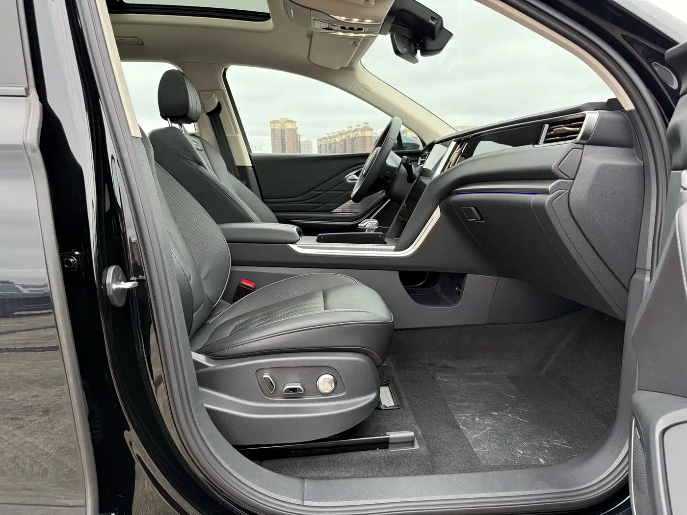 Hongqi HS7 PHEV 2026 2024 2.0T PHEV 4WD Flagship Edition 6-seater