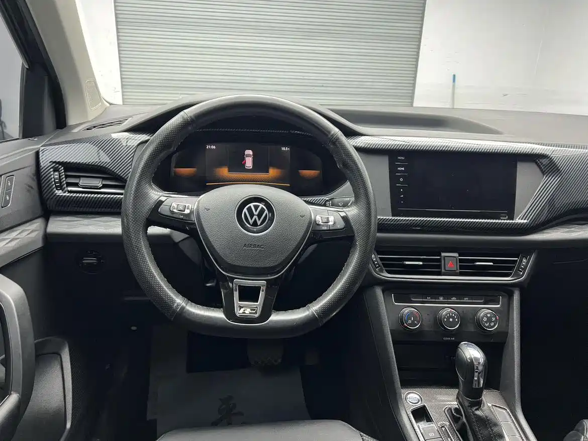 Volkswagen Tharu 2022 280TSI 2WD Trend фото 14