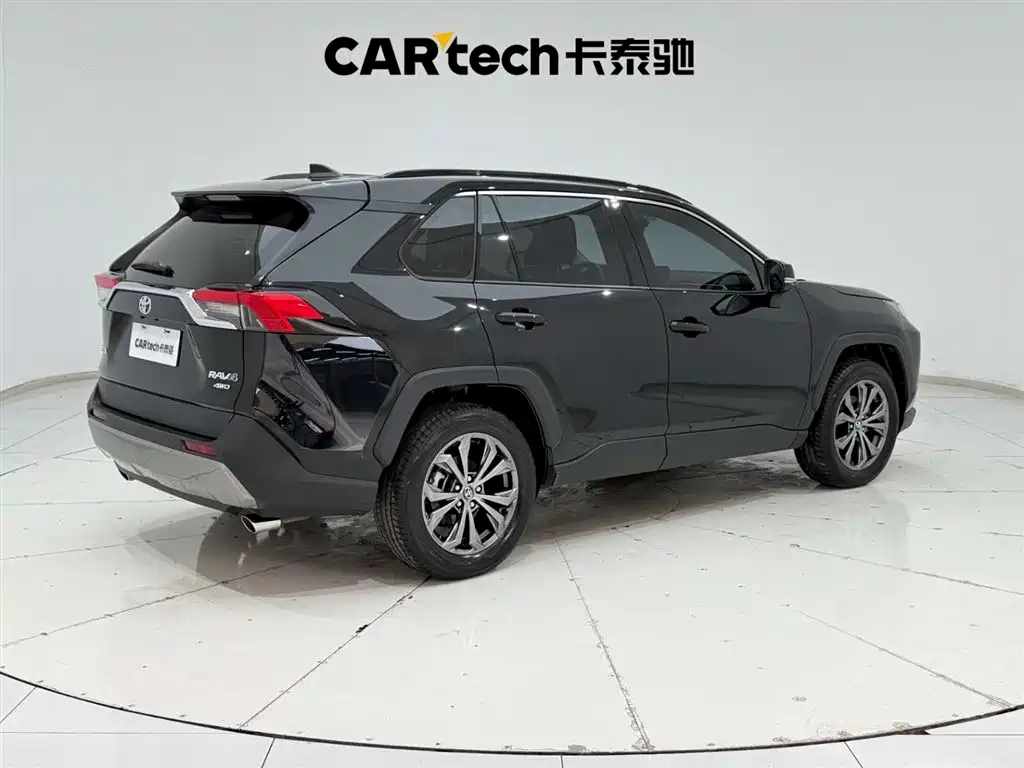 Toyota RAV4 Rongfang 2023 2.0L CVT FWD Style Plus Edition фото 11