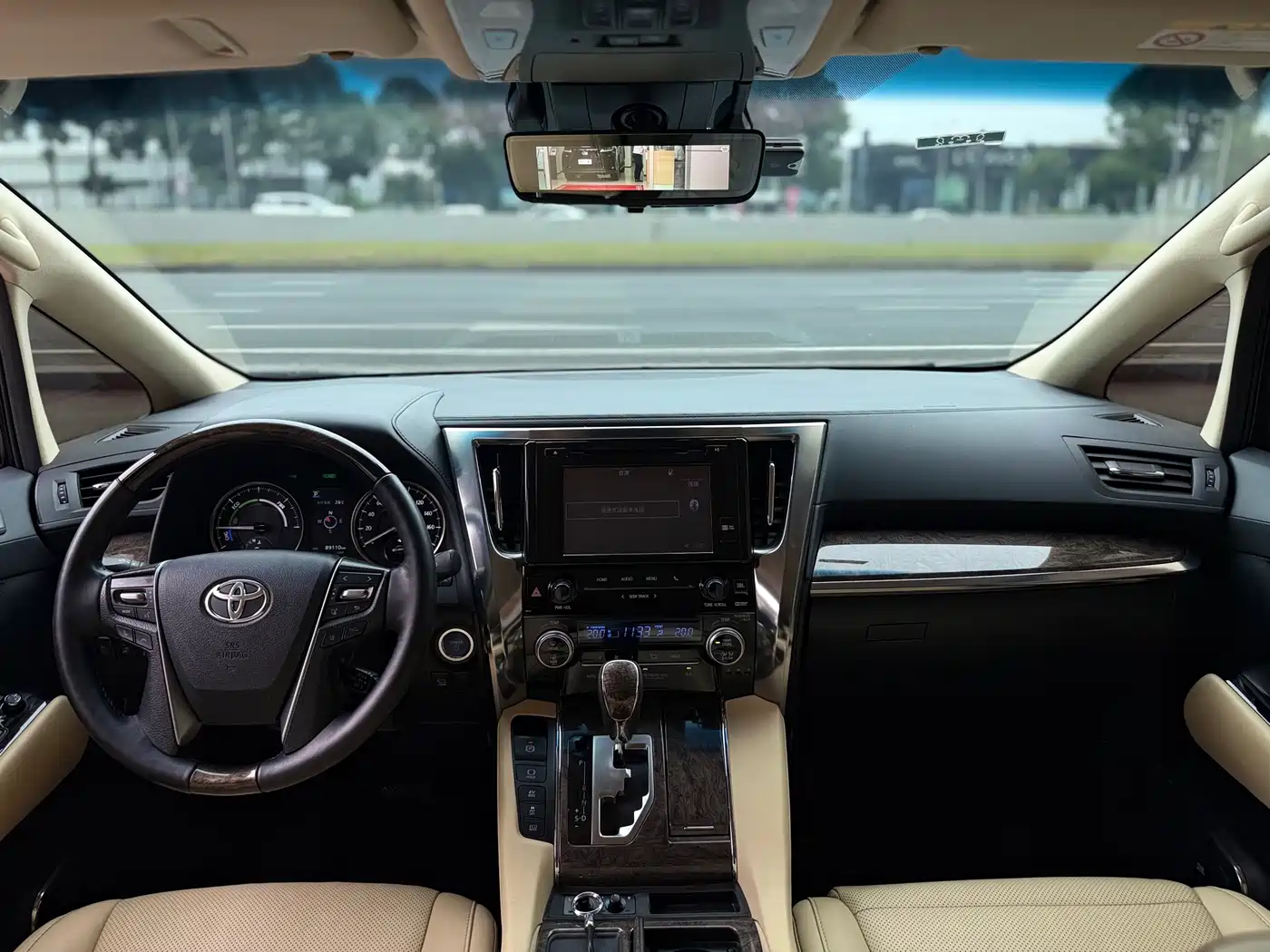 Toyota Vellfire 2020 2019 Hybrid 2.5L HV Premium Edition