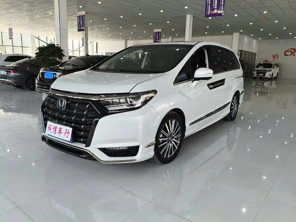 Honda Elysion 2024 2024 2.0L e:HEV Luxury Edition