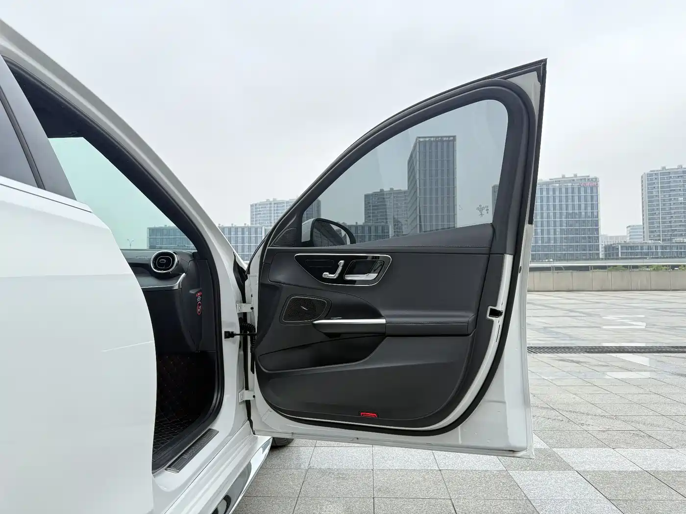 Mercedes-Benz C-Class 2022 Facelift C 200 L Sport фото 4